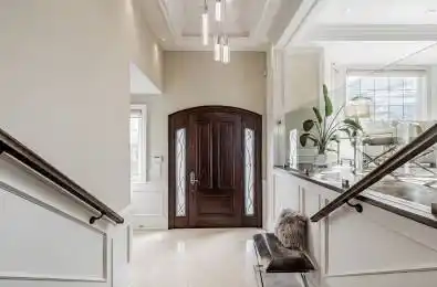 62 Athabaska Avenue Toronto C14 Ontario M2M 2T9