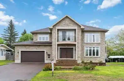215 Stevenson Crescent Renfrew Ontario K7V 1J4