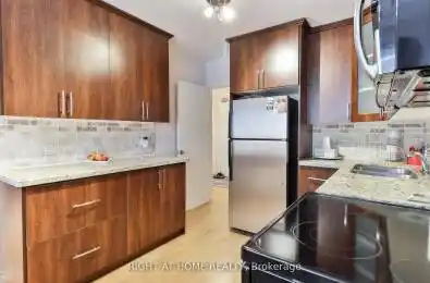 50 Three Valleys Drive Unit# 12 Toronto C13 Ontario M3A 3B5