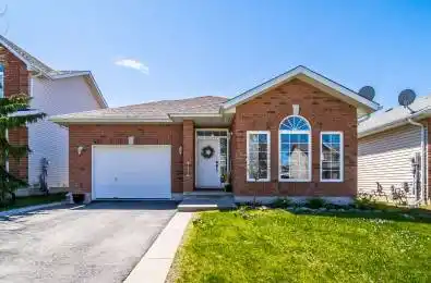 421 COOKE Crescent Kingston Ontario K7P 3J5