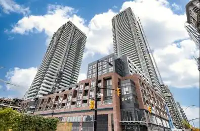 4130 Parkside Village Drive Unit# 2906 Mississauga Ontario L5B 3M8