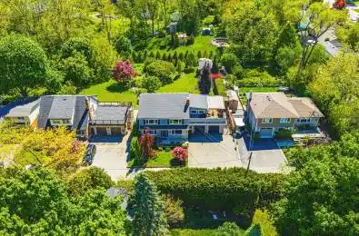898 Herberton Place Burlington Ontario L7T 2K5