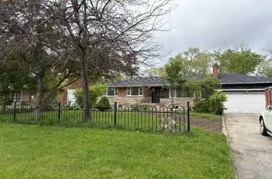 2429 Hensall Street Mississauga Ontario L5A 2T1