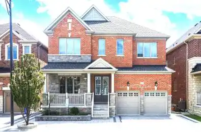 88 Match Point Court Aurora Ontario L4G 3J1