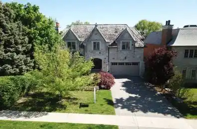 33 Owen Boulevard Toronto C12 Ontario M2P 1G2