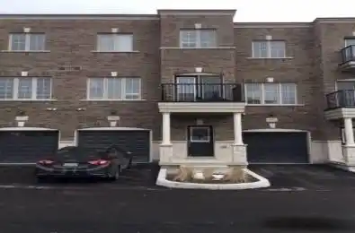 64 Ferris Square Clarington Ontario L1E 0J2