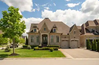 43 James Stokes Court King Ontario L7B 0M8