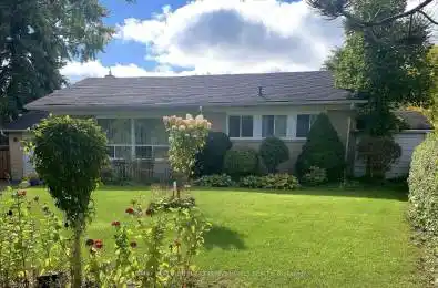 61 Hurlingham Crescent Toronto C13 Ontario M3B 2P9