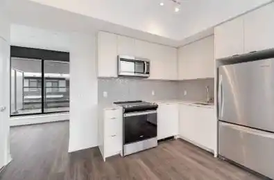 1612 Charles Street Unit# PH423 C Whitby Ontario L1N 0P1