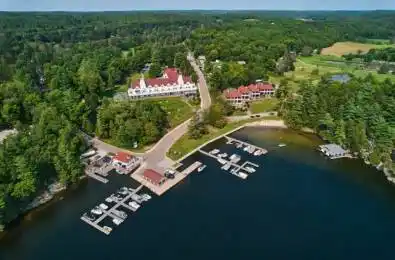 1003 MATTHEWS Drive Unit# C5 12SA & 12SC Muskoka Lakes Ontario P0B