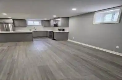 528 Mcleod Crescent Pickering Ontario L1W 3M5