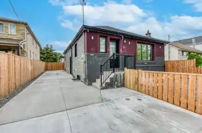 67 Thirty Second Street Unit# 02 Toronto W06 Ontario M8W 3G5