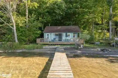62 FARLAIN LAKE Road Tiny Ontario L9M 0B5