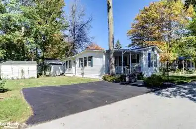 53 TOPAZ Street Wasaga Beach Ontario L9Z 1X7