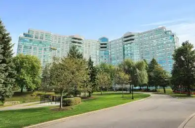 7825 Bayview Avenue Unit# 807 Markham Ontario L3T 7N2
