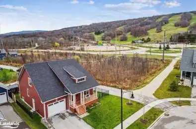 194 COURTLAND Street Blue Mountains Ontario L9Y 0R4
