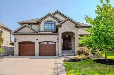8 PADDISON Court Guelph Ontario N1G 0C4