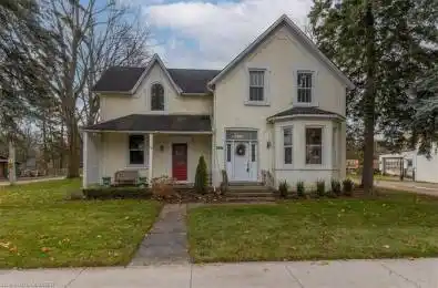 207 HURON RD Road Perth South Ontario N0K 1X0