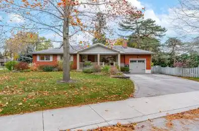 2182 Clarendon Park Drive Burlington Ontario L7R 1X1