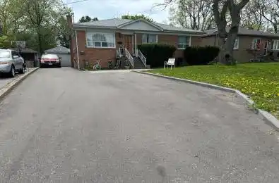 107 Waterloo Avenue Unit# Main unit Toronto C06 Ontario M3H 3Y6
