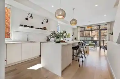 1960 Dundas Street Toronto E02 Ontario M4L 1M8