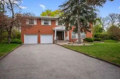 23 Balding Court Toronto C12 Ontario M2P 1Y8