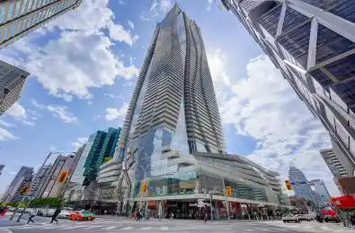 1 Bloor Street Unit# 1707 Toronto C08 Ontario M4W 1A9