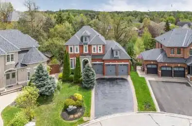 918 Best Circle Newmarket Ontario L3X 2H8