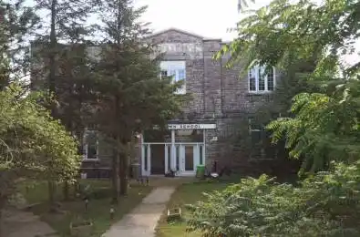 25 Manley Drive Belleville Ontario K8N 4Z4
