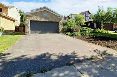 86 Breckonwood Crescent Markham Ontario L3T 5E8