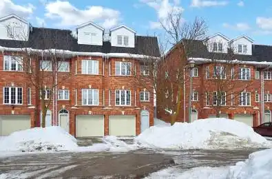 27 Bethune Way Unit# 15 Markham Ontario L3S 4A5