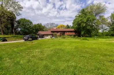 4395 4 Side Road Burlington Ontario L7M 0S4