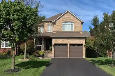 10 Preservation Place Whitby Ontario L1P 1X9