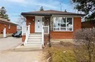 6 Larkhall Avenue Toronto E09 Ontario M1J 1V1
