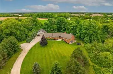 1442 River Road Haldimand Ontario N0A 1E0