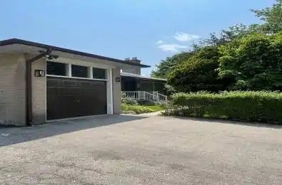 9 Camperdown Avenue Toronto W09 Ontario M9R 3T3
