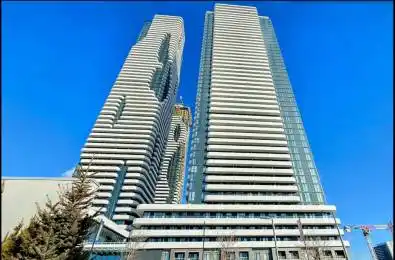 195 Commerce Street Unit# 2812 Vaughan Ontario L4K 5Z7