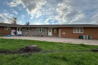 17450 Weston Road Unit# Lower level King Ontario L7B 0K8