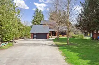 37 18 Side Road Centre Wellington Ontario N1M 2W3