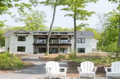 24 Rory Drive Selwyn Ontario K0L 2H0