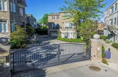 16 Nautical Lane Toronto W06 Ontario M8V 4E7