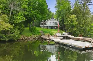1093 Comak Crescent Algonquin Highlands Ontario K0M 1S0