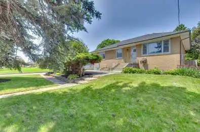 34 Glen Belle Crescent Toronto W04 Ontario M6A 1S3