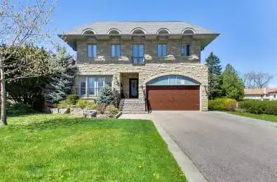108 Madawaska Avenue Toronto C14 Ontario M2M 2R4