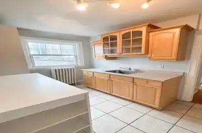 20 Roselawn Avenue Unit# 5 Toronto C03 Ontario M4R 1E4