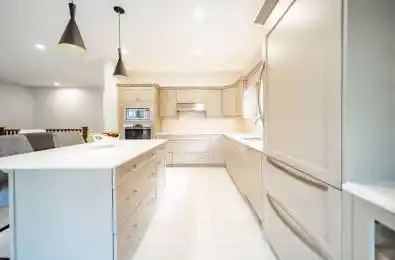 5 Tulip Tree Road Niagara-on-the-Lake Ontario L0S 1J1