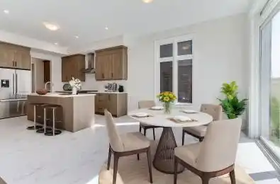 19 Plank Road Bradford West Gwillimbury Ontario L3Z 4N3