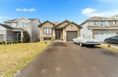 16 CYPRESS Drive Belleville Ontario K8N 0J6