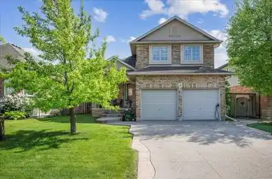 51 Napa Lane Hamilton Ontario L8E 6B7