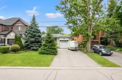 29 Woodview Road Vaughan Ontario L4L 2V3